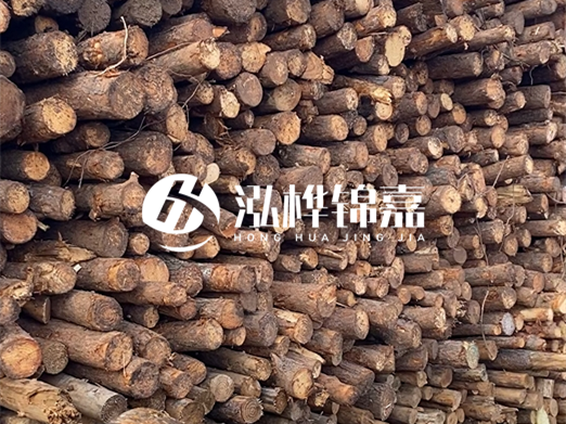 如何挑選質(zhì)量好的松木樁？與木樁廠家簽訂合同的注意事項(xiàng)？