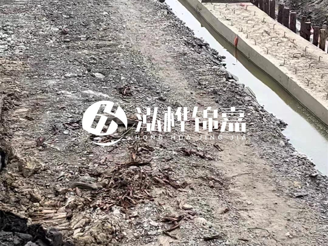 打樁木的用途是什么？河道打木樁好還是水泥樁好？