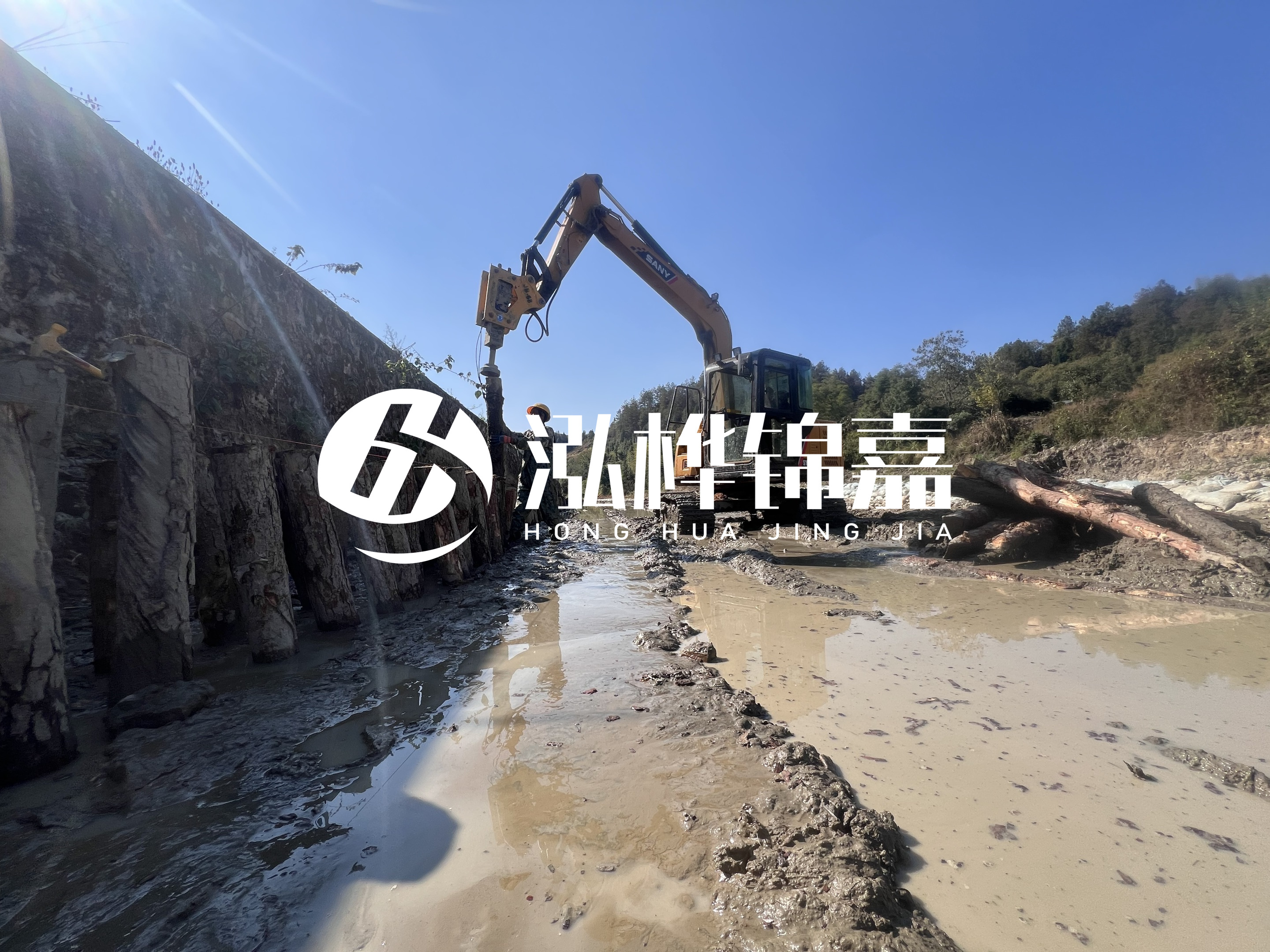 河里打樁起什么作用-河道里打木樁好還是水泥樁好？