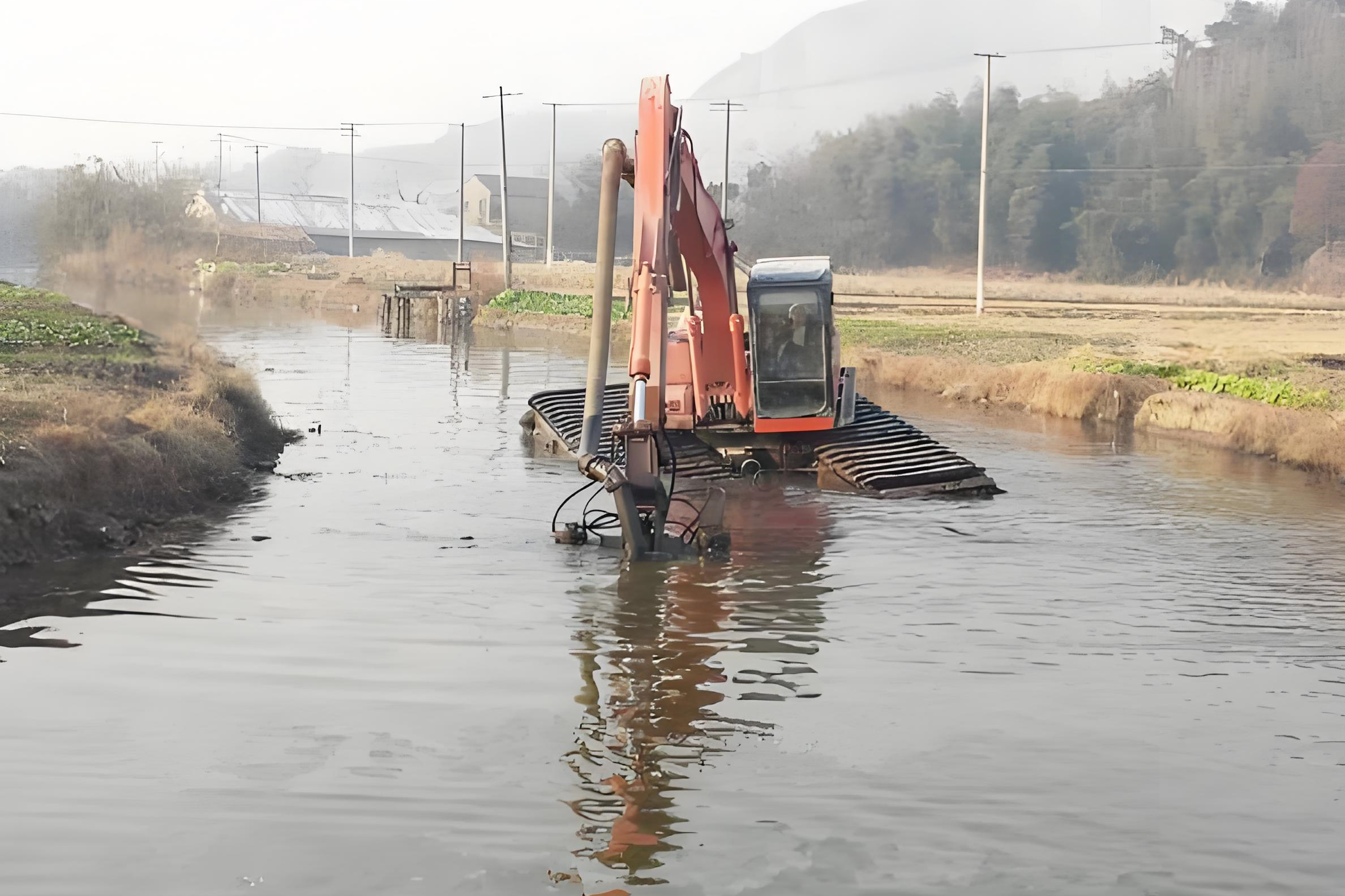 貴州遵義挖機(jī)清淤施工隊(duì)-鄉(xiāng)村溝渠清淤后如何防止再次淤積？